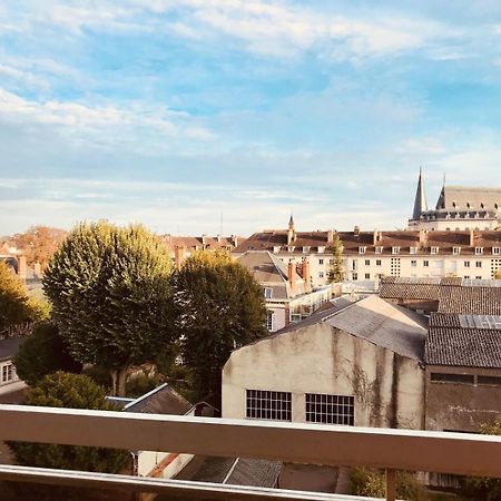 Appartement Avec Parking Et Balcon Vue Cathedrale Σαρτρ Εξωτερικό φωτογραφία