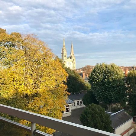 Appartement Avec Parking Et Balcon Vue Cathedrale Σαρτρ Εξωτερικό φωτογραφία